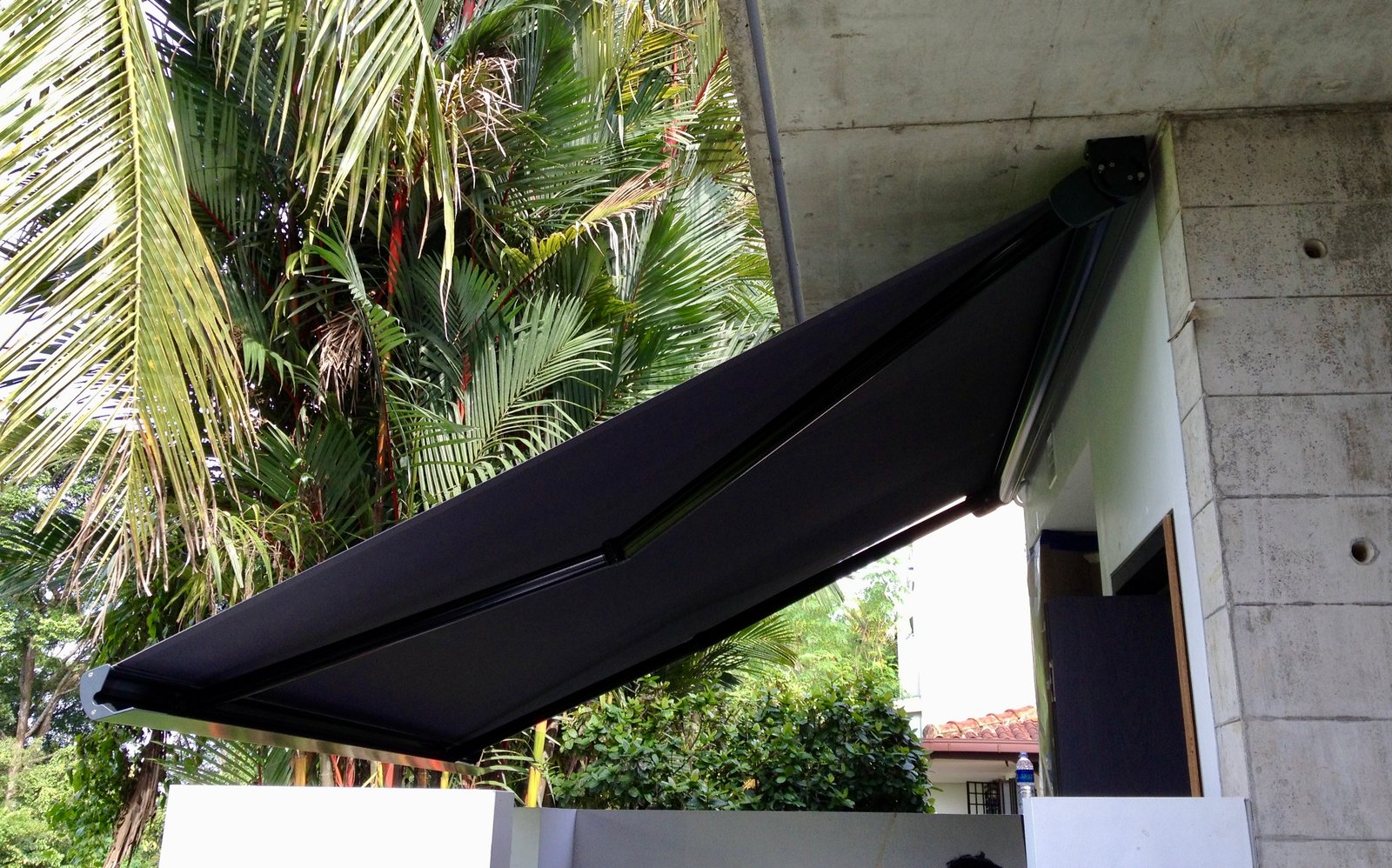 Retractable Awnings